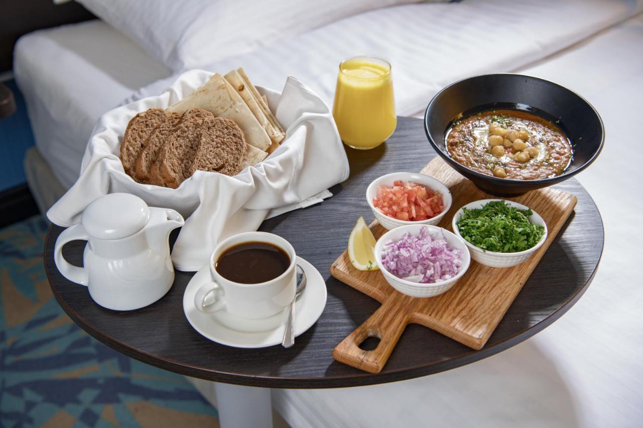 Park Inn by Radisson Jubail Industrial City Bagian luar foto