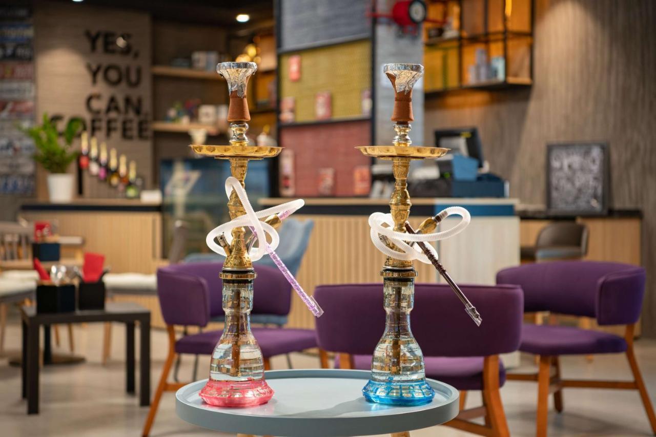 Park Inn by Radisson Jubail Industrial City Bagian luar foto